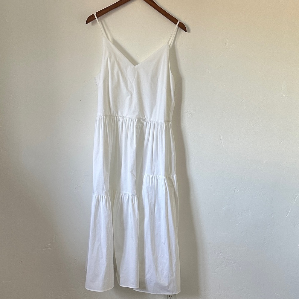 Elegant White Sleeveless Dress Cuyana